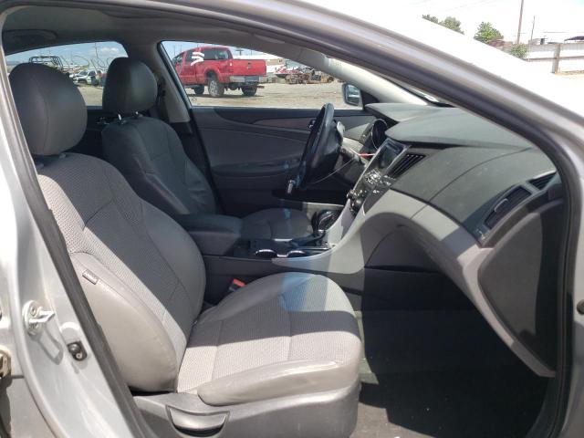 Photo 5 from auction – 2011 HYUNDAI SONATA SE with VIN 5NPEC4AC0BH178817