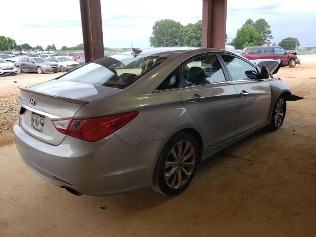 Photo 4 from auction – 2013 HYUNDAI SONATA SE with VIN 5NPEC4AC9DH579642