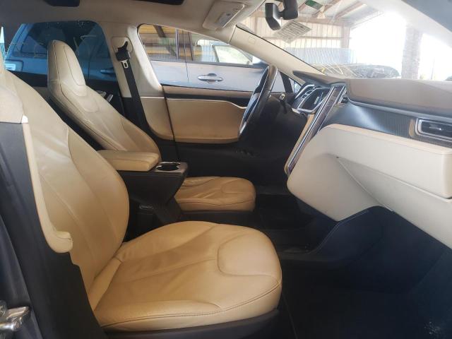 Photo 5 from auction – 2013 TESLA MODEL S with VIN 5YJSA1DP7DFP25332