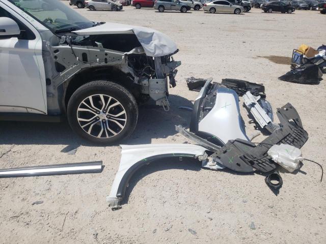Photo 9 from auction – 2017 MITSUBISHI OUTLANDER with VIN JA4AD3A32HZ042710