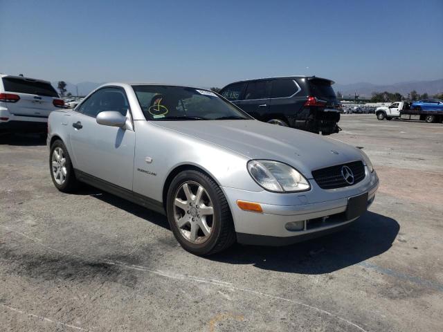 MERCEDES-BENZ SLK 1998 with VIN WDBKK47F6WF073012 - Photo from auction