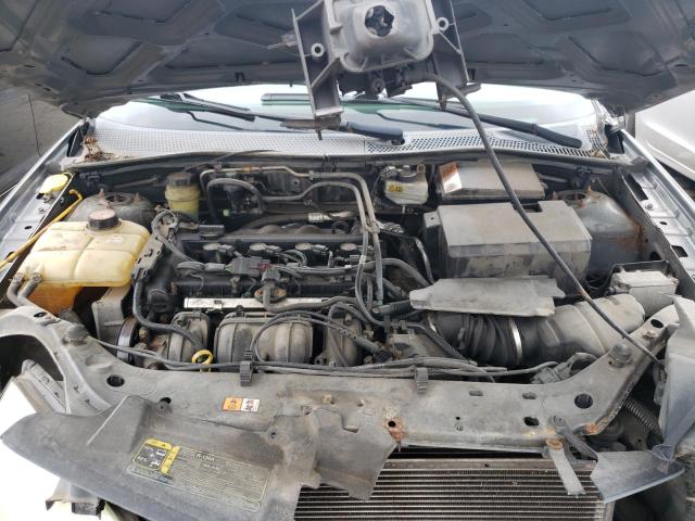Photo 7 from auction – 2005 FORD FOCUS ZX4 with VIN 1FAFP34N45W130595