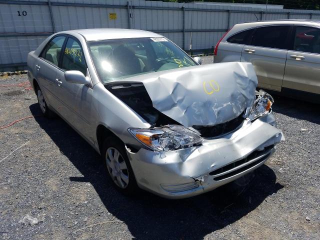TOYOTA CAMRY LE 2004 with VIN 4T1BE32K14U788212 - Photo from auction