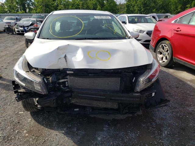 Photo 7 from auction – 2018 KIA FORTE LX with VIN 3KPFL4A72JE248148
