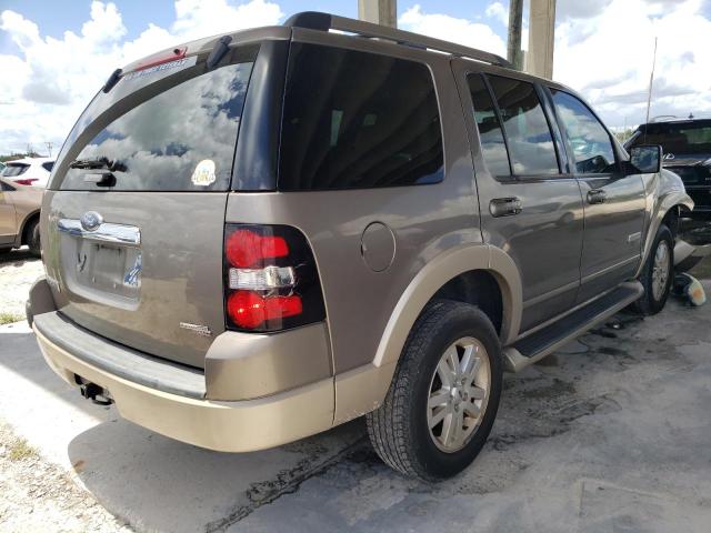 Photo 4 from auction – 2006 FORD EXPLORER E with VIN 1FMEU64E76UB22760