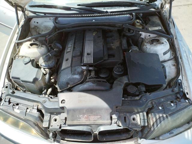 Photo 7 from auction – 2005 BMW 325 I with VIN WBAEV33445KX09577