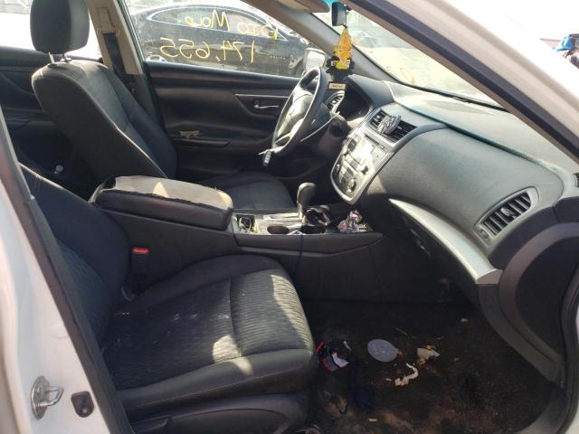 Photo 5 from auction – 2016 NISSAN ALTIMA 2.5 with VIN 1N4AL3AP0GN321533