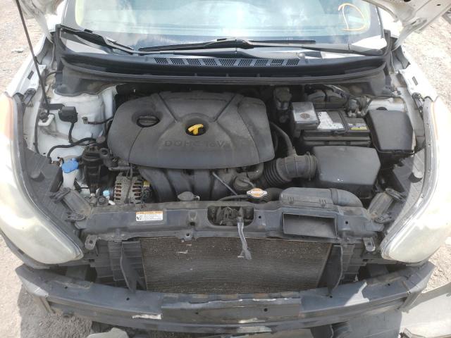 Photo 7 from auction – 2012 HYUNDAI ELANTRA GL with VIN 5NPDH4AE3CH067744