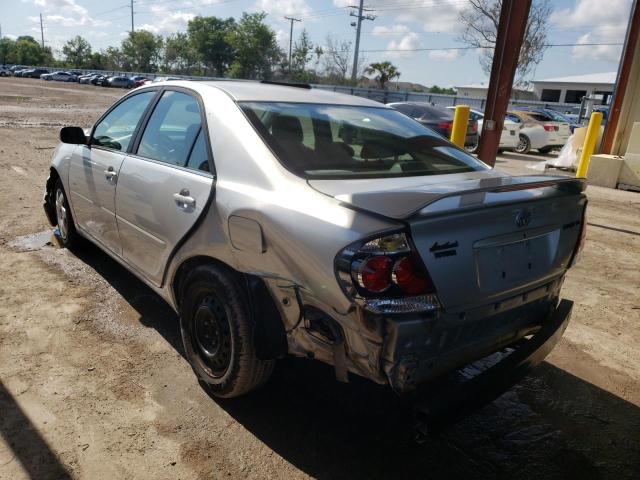 Photo 3 from auction – 2005 TOYOTA CAMRY LE with VIN 4T1BE32K15U975869
