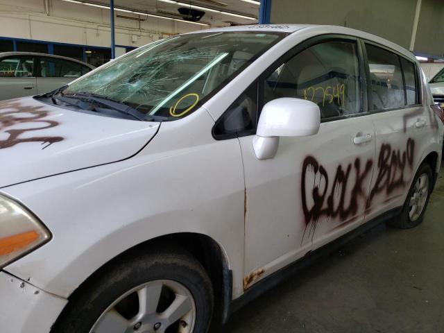 Photo 9 from auction – 2007 NISSAN VERSA S with VIN 3N1BC13E07L425246