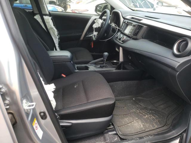 Photo 5 from auction – 2018 TOYOTA RAV4 LE with VIN JTMZFREV0JJ186262