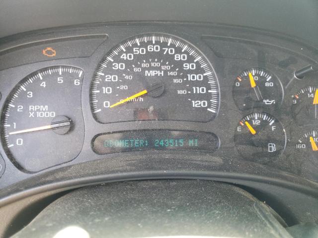 Photo 8 from auction – 2005 CHEVROLET SILVERADO with VIN 2GCEC13TX51349607