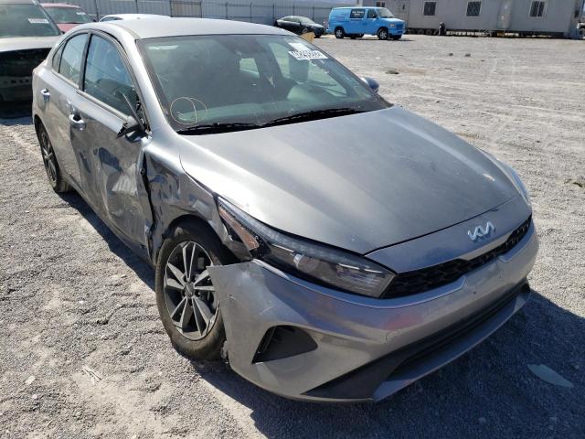 KIA FORTE FE 2022 with VIN 3KPF24AD4NE415771 - Photo from auction