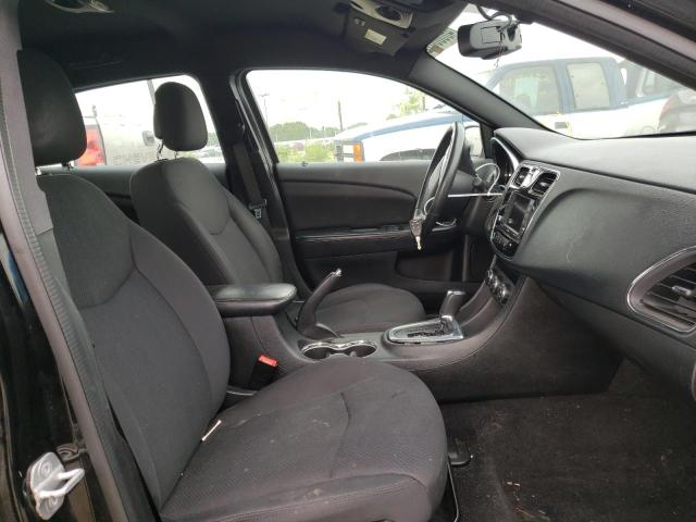 Photo 5 from auction – 2013 CHRYSLER 200 TOURIN with VIN 1C3CCBBGXDN737066