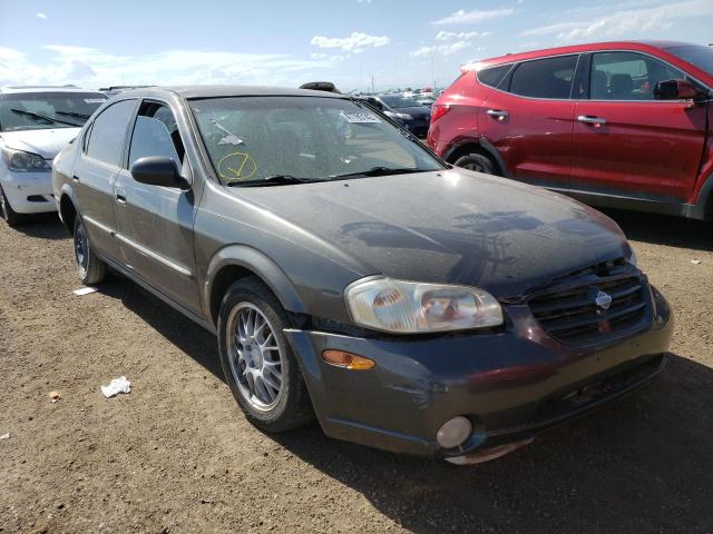 NISSAN MAXIMA GLE 2000 with VIN JN1CA31D0YT737841 - Photo from auction