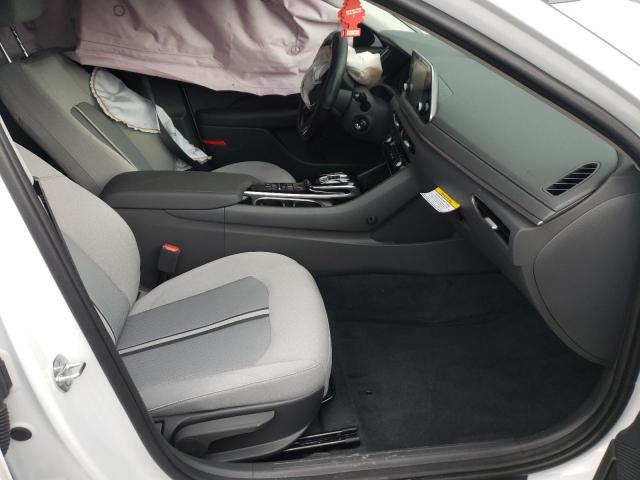 Photo 5 from auction – 2022 HYUNDAI SONATA SE with VIN 5NPEG4JA6NH147384