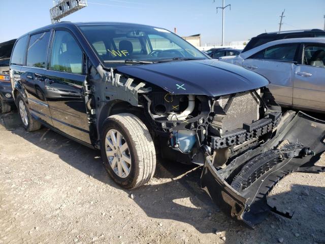 CHRYSLER TOWN & COU 2014 with VIN 2C4RC1BGXER163850 - Photo from auction