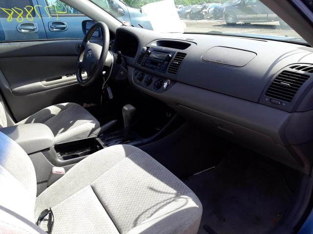 Photo 5 from auction – 2004 TOYOTA CAMRY LE with VIN 4T1BE32K54U920128