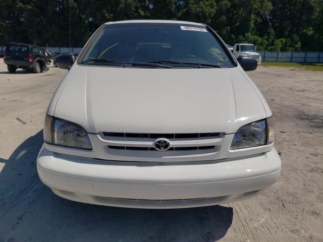 Photo 9 from auction – 2000 TOYOTA SIENNA CE with VIN 4T3ZF19C3YU246086