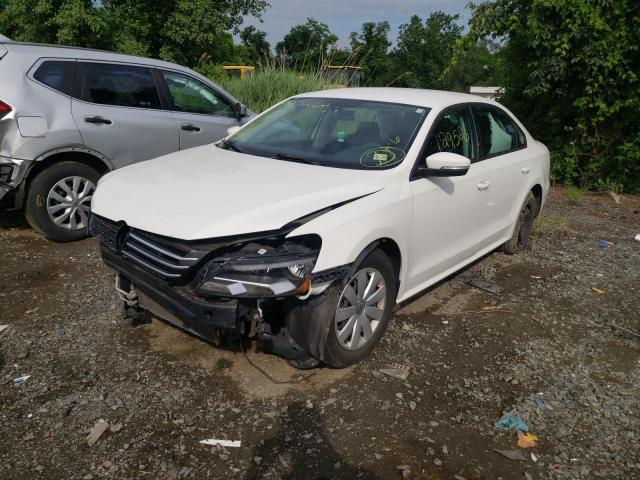 Photo 2 from auction – 2013 VOLKSWAGEN PASSAT S with VIN 1VWAP7A34DC131810