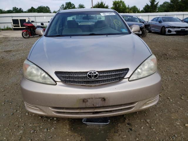 Photo 9 from auction – 2004 TOYOTA CAMRY LE with VIN 4T1BE32K24U797761