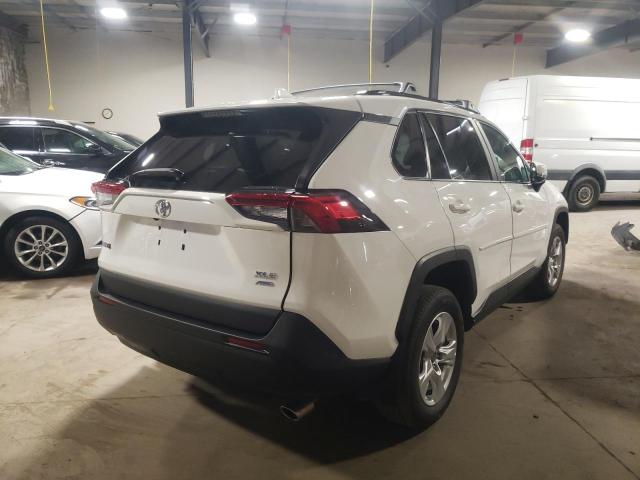 Photo 4 from auction – 2021 TOYOTA RAV4 XLE with VIN 2T3P1RFVXMC221398