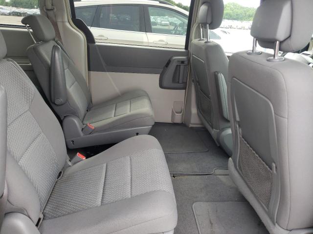 Photo 6 from auction – 2010 CHRYSLER TOWN & COU with VIN 2A4RR5D12AR466642