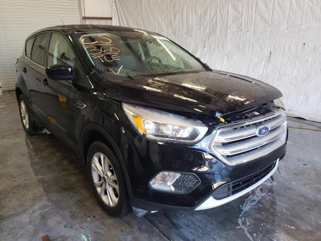 FORD ESCAPE SE 2017 with VIN 1FMCU9GD5HUD25693 - Photo from auction