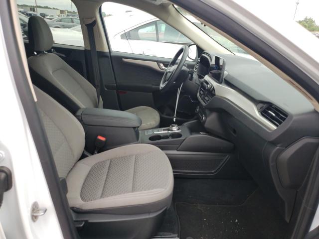 Photo 5 from auction – 2020 FORD ESCAPE SE with VIN 1FMCU9G68LUC26179