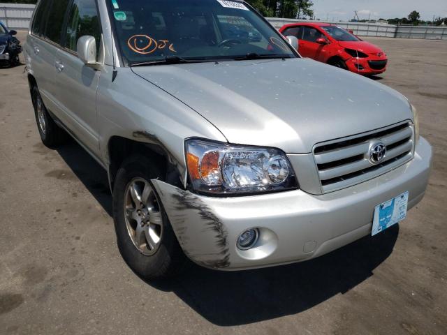 Photo 9 from auction – 2005 TOYOTA HIGHLANDER with VIN JTEEP21A050093853