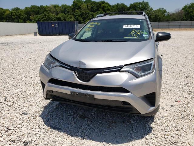 Photo 9 from auction – 2016 TOYOTA RAV4 LE with VIN 2T3ZFREV7GW237931