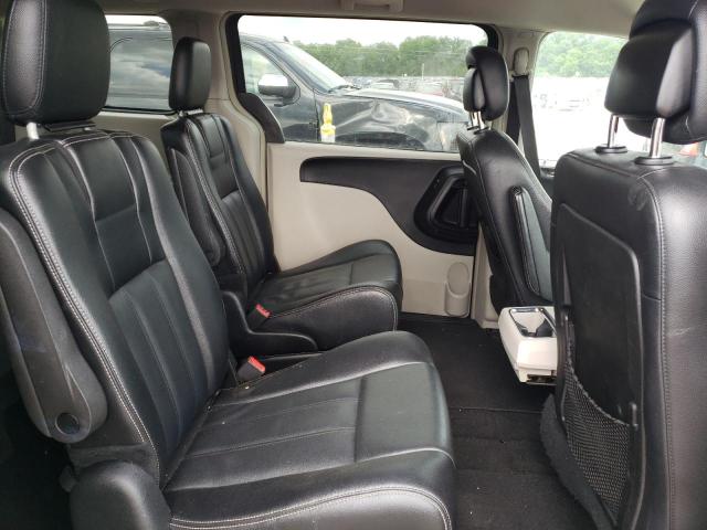Photo 6 from auction – 2015 CHRYSLER TOWN & COU with VIN 2C4RC1BG2FR673501