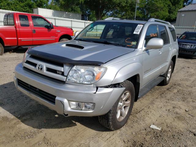 Photo 2 from auction – 2005 TOYOTA 4RUNNER SR with VIN JTEBT14R558019310