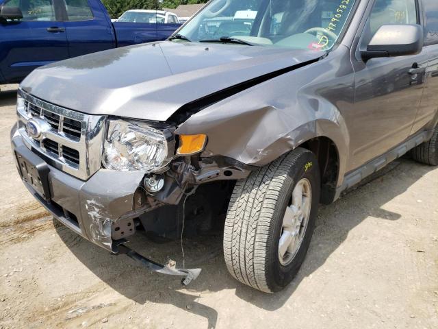 Photo 9 from auction – 2010 FORD ESCAPE XLT with VIN 1FMCU9D73AKC89406