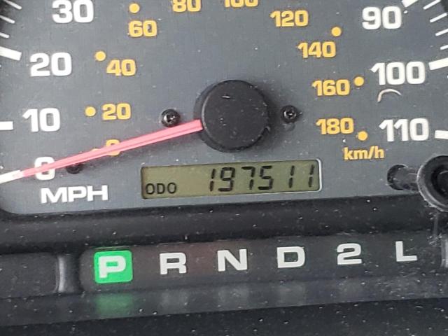 Photo 8 from auction – 2001 TOYOTA 4RUNNER LI with VIN JT3GN87R410208083