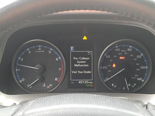 Photo 8 from auction – 2018 TOYOTA RAV4 ADVEN with VIN JTMRFREV3JJ239083