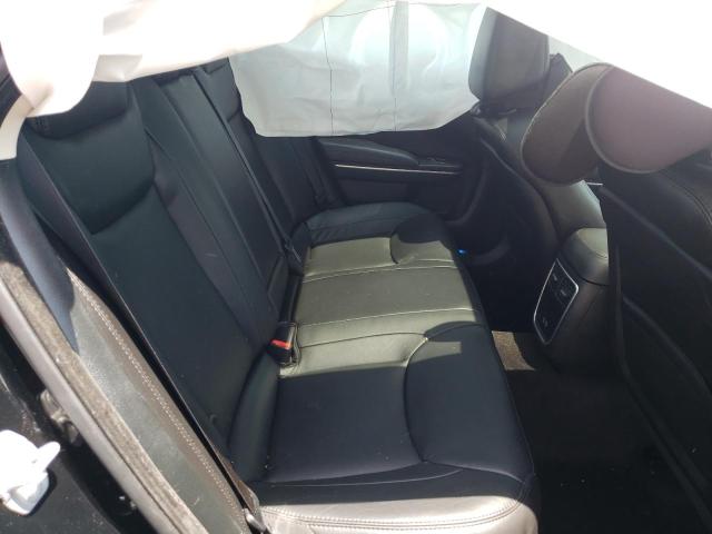Photo 6 from auction – 2018 CHRYSLER 300 TOURIN with VIN 2C3CCARG2JH341203