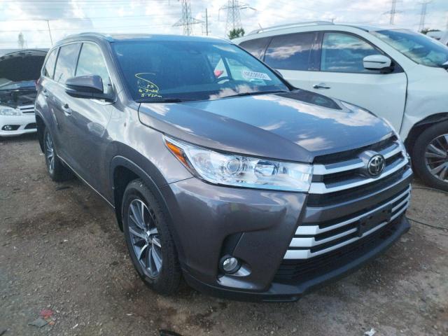 TOYOTA HIGHLANDER 2017 with VIN 5TDJZRFH3HS389334 - Photo from auction