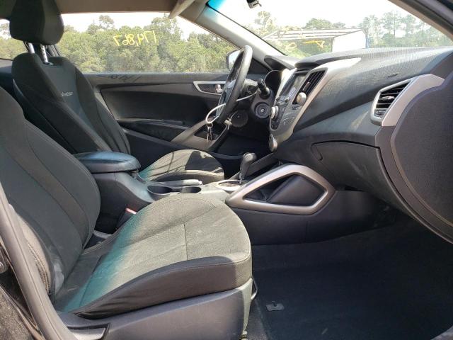 Photo 5 from auction – 2013 HYUNDAI VELOSTER with VIN KMHTC6AD8DU152188