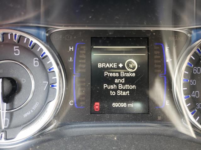Photo 8 from auction – 2016 CHRYSLER 200 LIMITE with VIN 1C3CCCAB0GN166994