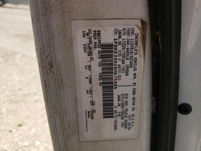 Photo 10 from auction – 1995 FORD ECONOLINE with VIN 1FDKE30G1RHB74324