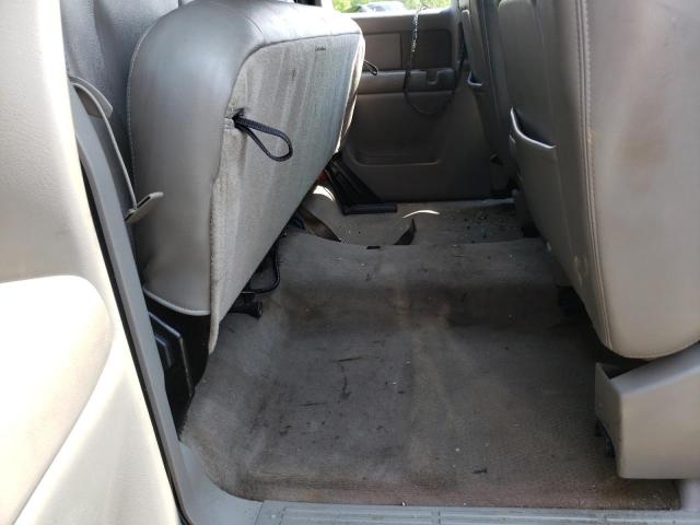 Photo 6 from auction – 2004 CHEVROLET SILVERADO with VIN 1GCEK19T14E335294
