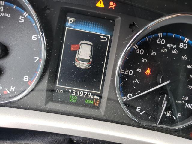 Photo 8 from auction – 2016 TOYOTA RAV4 LIMIT with VIN JTMDFREV7GJ091135