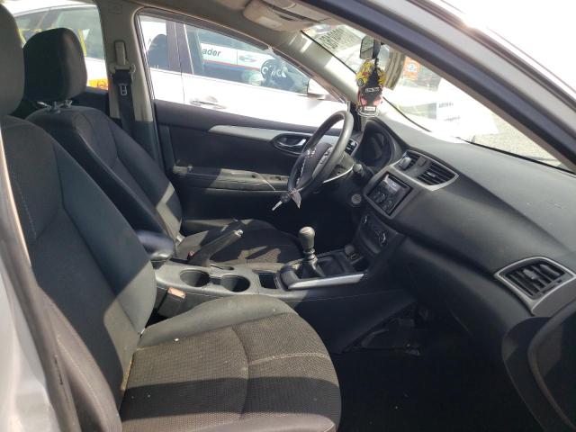 Photo 5 from auction – 2017 NISSAN SENTRA S with VIN 3N1AB7AP2HY204774