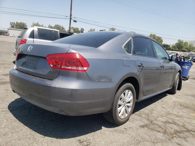 Photo 4 from auction – 2013 VOLKSWAGEN PASSAT S with VIN 1VWAP7A37DC020653