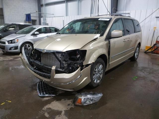 Photo 2 from auction – 2010 CHRYSLER TOWN & COU with VIN 2A4RR5D12AR286917