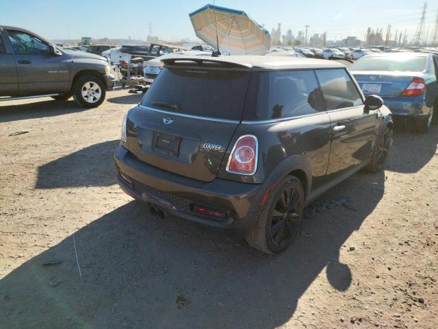 Photo 4 from auction – 2011 MINI COOPER S with VIN WMWSV3C52BTY13650