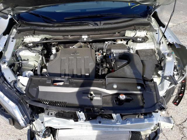 Photo 7 from auction – 2022 MITSUBISHI ECLIPSE CR with VIN JA4ATUAA2NZ030270
