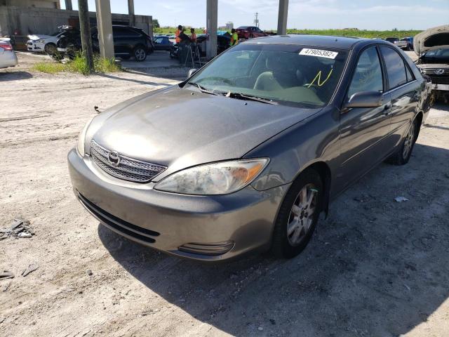 Photo 2 from auction – 2004 TOYOTA CAMRY LE with VIN 4T1BE32K74U896916