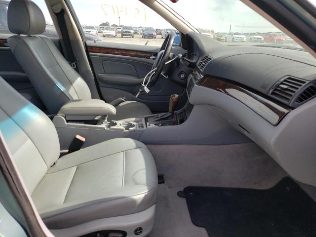 Photo 5 from auction – 2005 BMW 325 IS SUL with VIN WBAAZ33475KW77758